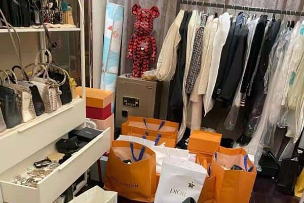 唐河县回收一线品牌衣服